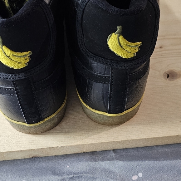 "MARKDOWN" Nike All Court Mid Black Banana - Picture 4 of 7
